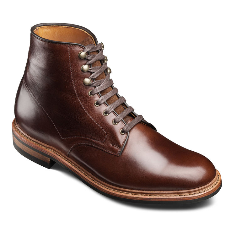 Higgins Mill Boot with Dainite Sole