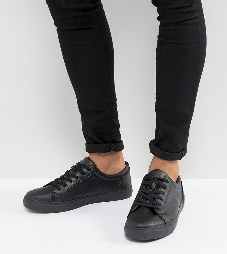 ASOS DESIGN Wide Fit sneakers in black