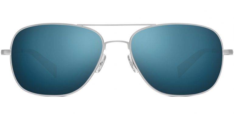 Upshaw Wide Sunglasses in Jet Silver (Non-Rx)