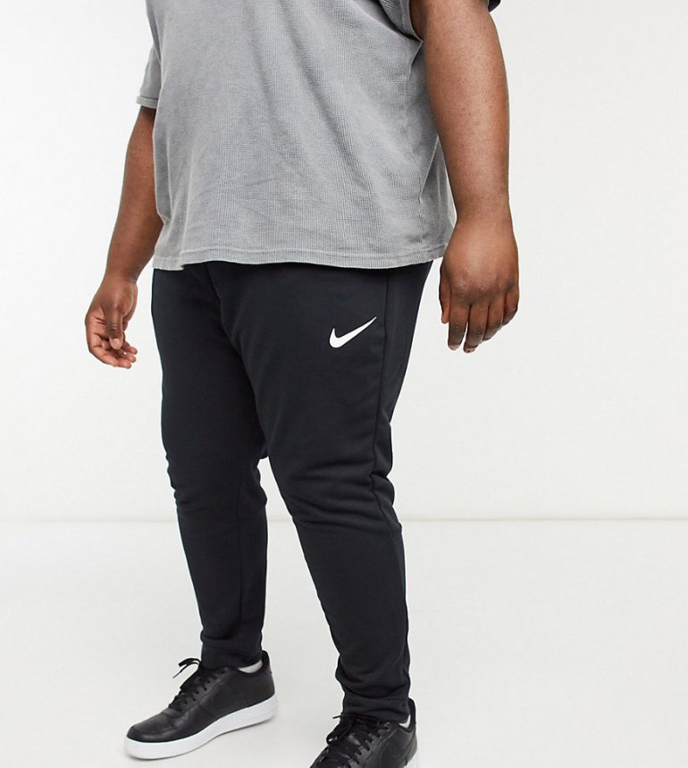 Nike Training Plus Dry sweatpants in black